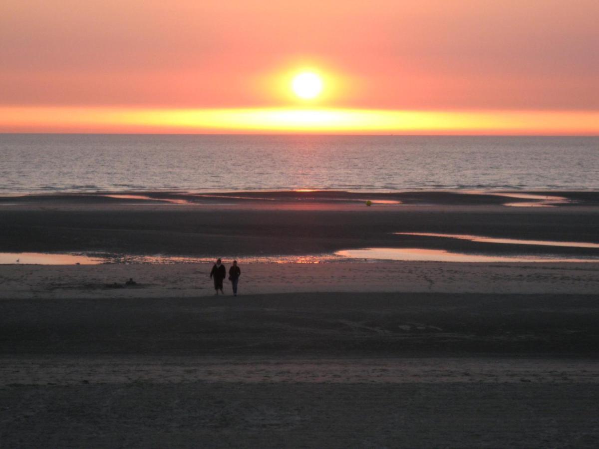 L'ilot De La Baie: Seaside With Free Parking